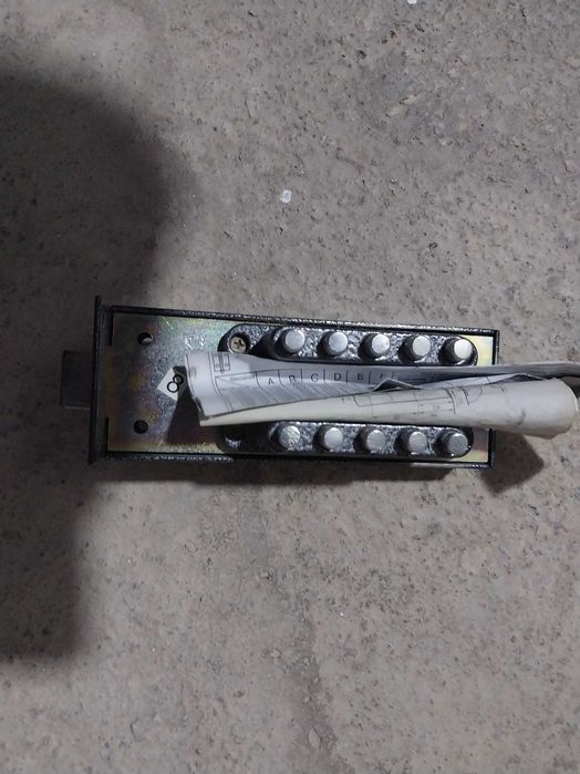 Прадам замок кодовый