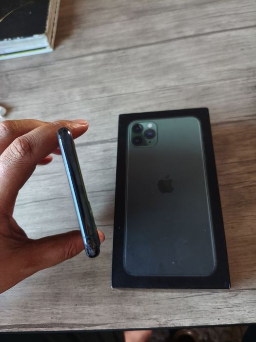 I phone 11 pro max 256 ideal