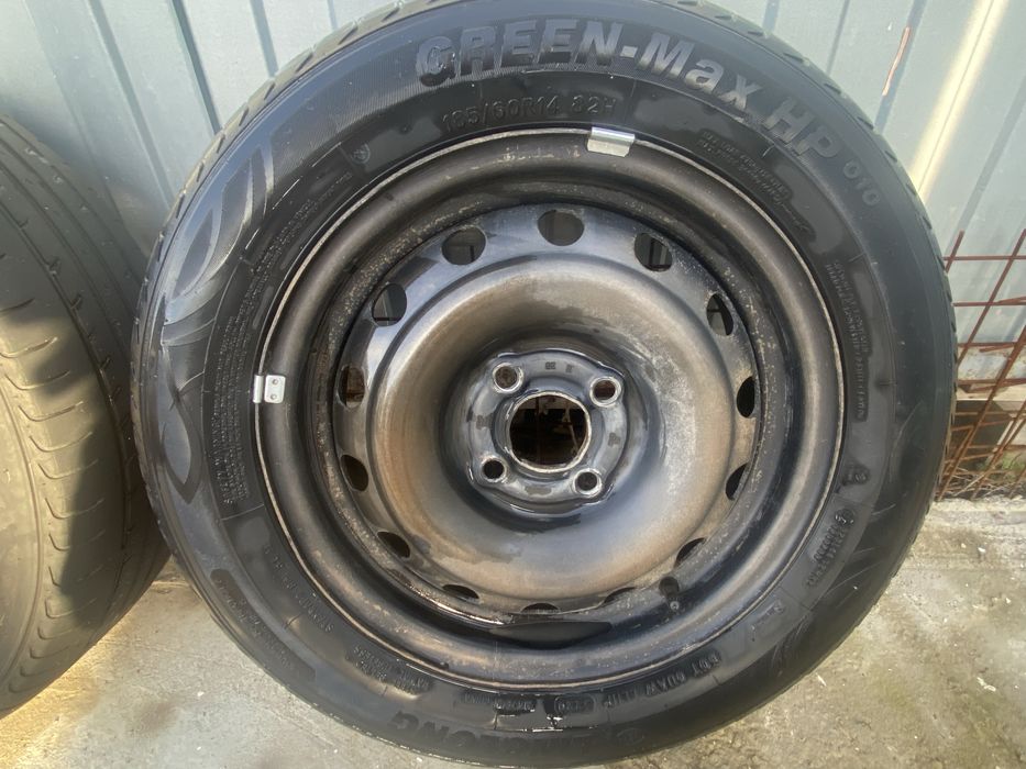 Продам покрышку с дисками