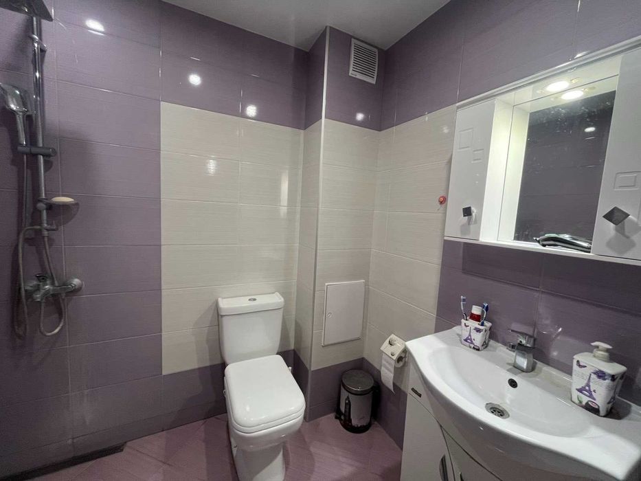 Продава се Тристаен апартамент в Казанлък - 108 кв.м за 874 €/кв.м - Снимка #9