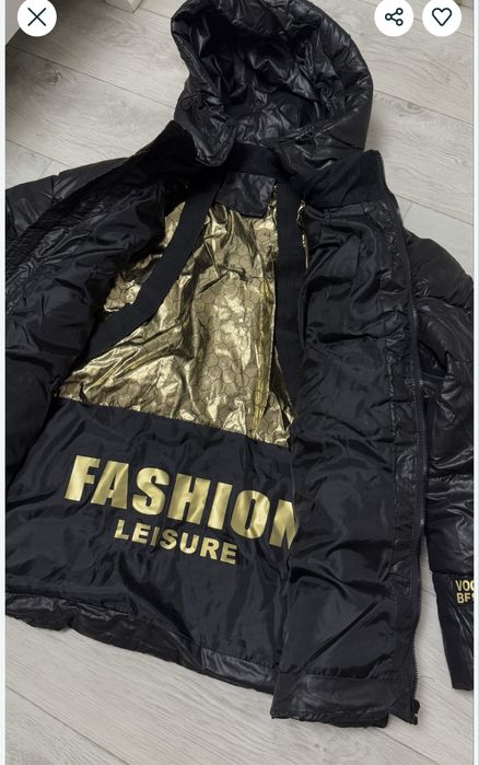 Куртка, пуховик очень красивый