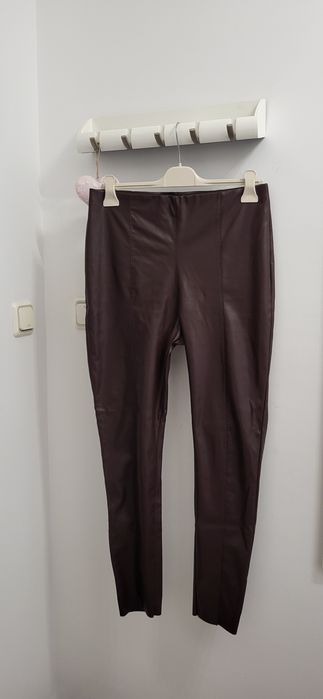 H&M дамски еластичен кожен панталон