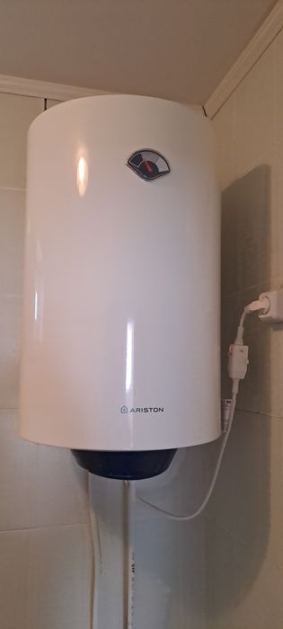 Продам водонагреватель