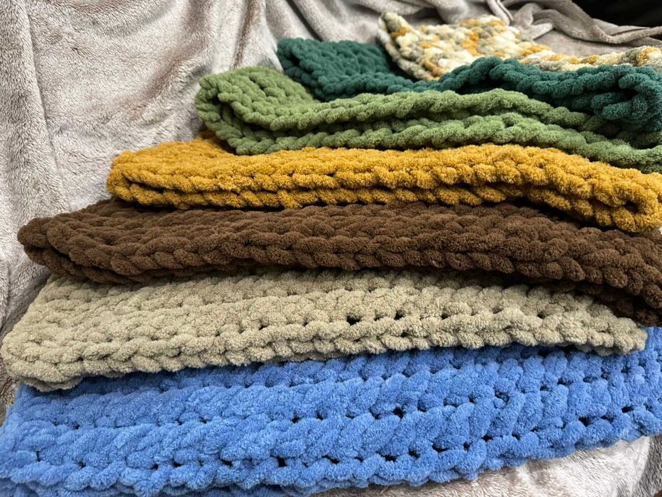 Ръчно плетени шалове