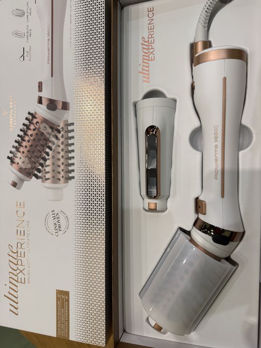 Фен-щетка Rowenta ultimate experience