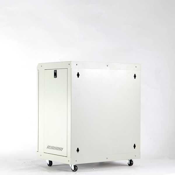 Шкаф за соларни батерии, до 4 броя LIFEPO4 батерии Pylontech и Pytes