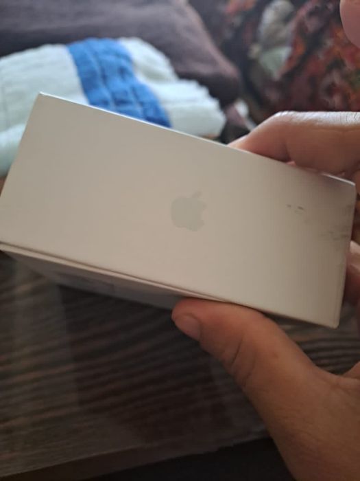 AirPodsPro 2 Holati yangi ishlatilmagan dakument karopkasi bor