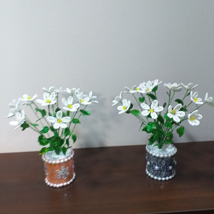 Цветы из бисера.