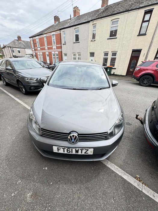 VOLKSWAGEN e-Golf 2012