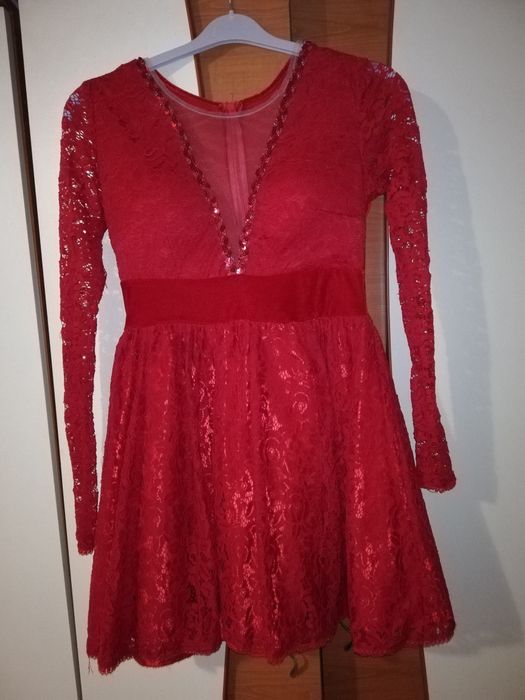 Rochie eleganta .