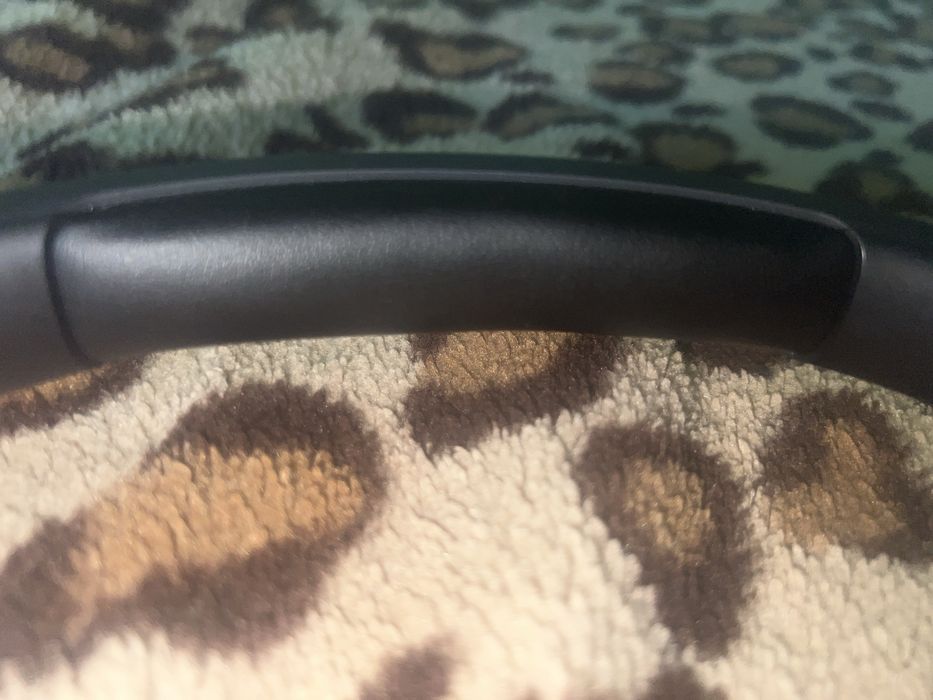 Caști JBL 770nc aproape nefolosite