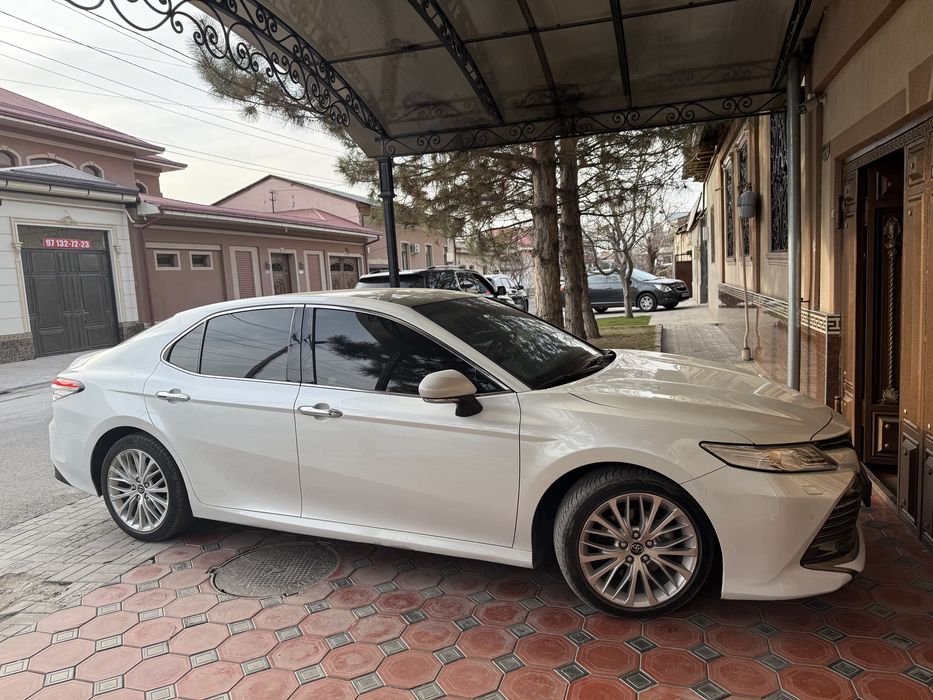 Toyota Camry 3.5 obyom.