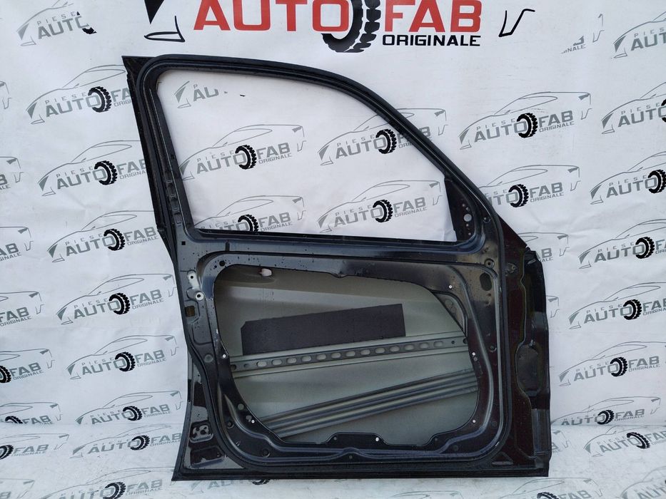 Usa stanga fata Mercedes GLK W204 X204 an 2008-2009-2010-2011-2012-201