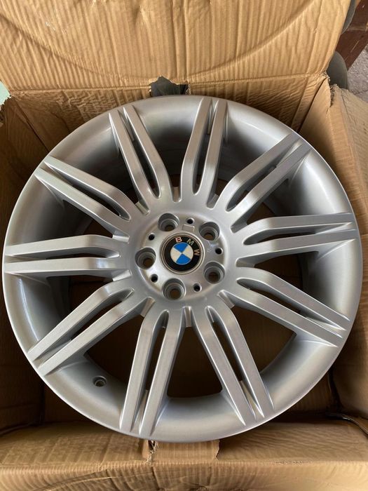 R19 BMW привозные разноразмерные
