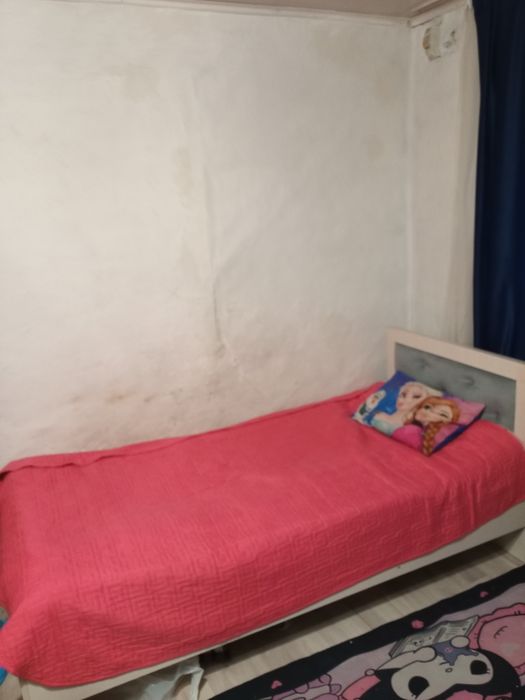 Продам подростковый кровать