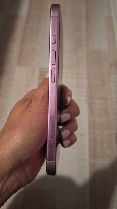 Vand iphone 16 128 gb neverlocked