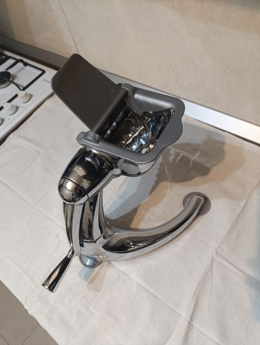 Răzătoare rotativă manuală
