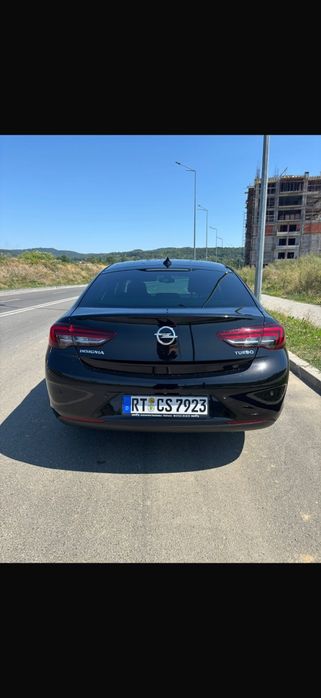 Opel grand Insignia