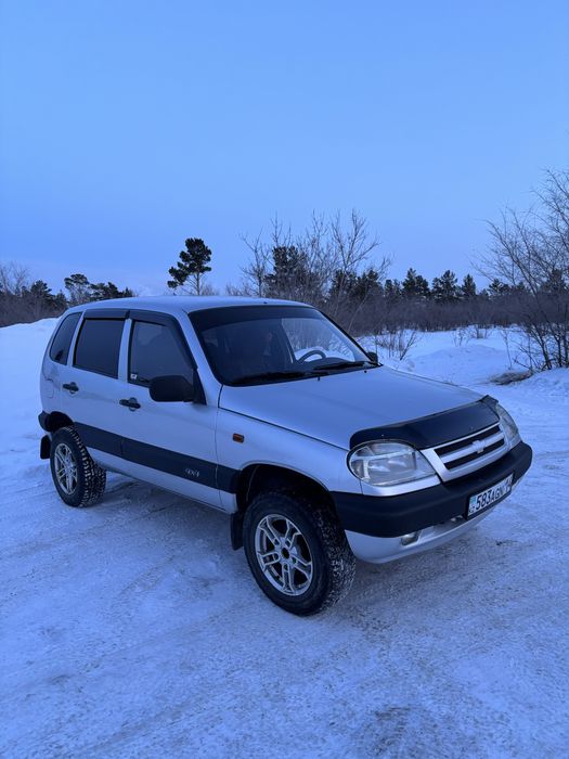Продам chevrolet Niva 2003г