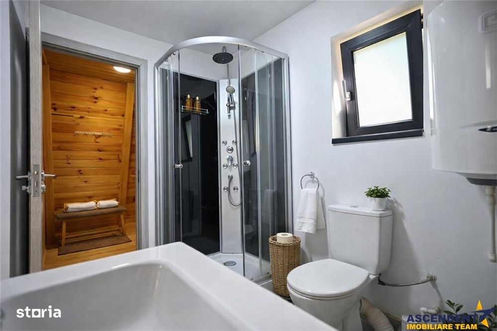 Ansamblu de 3 case, tip A frame, Moieciu de Jos, constructie 2025