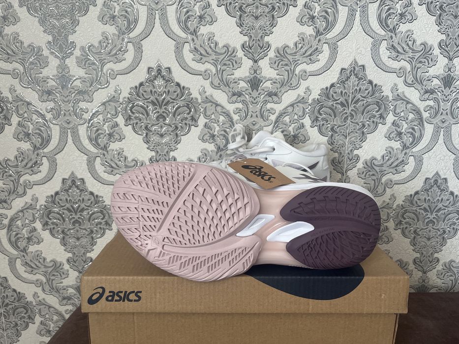 Кроссовки asics 39 размера