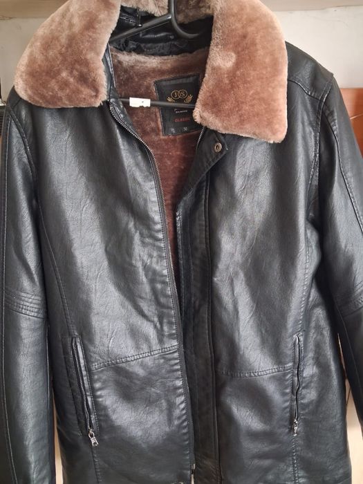 продам кожаную куртку