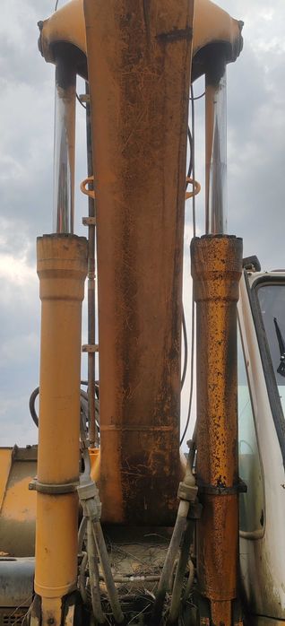 Cilindri Brat Excavator Liebherr 944B HD-SL 2005