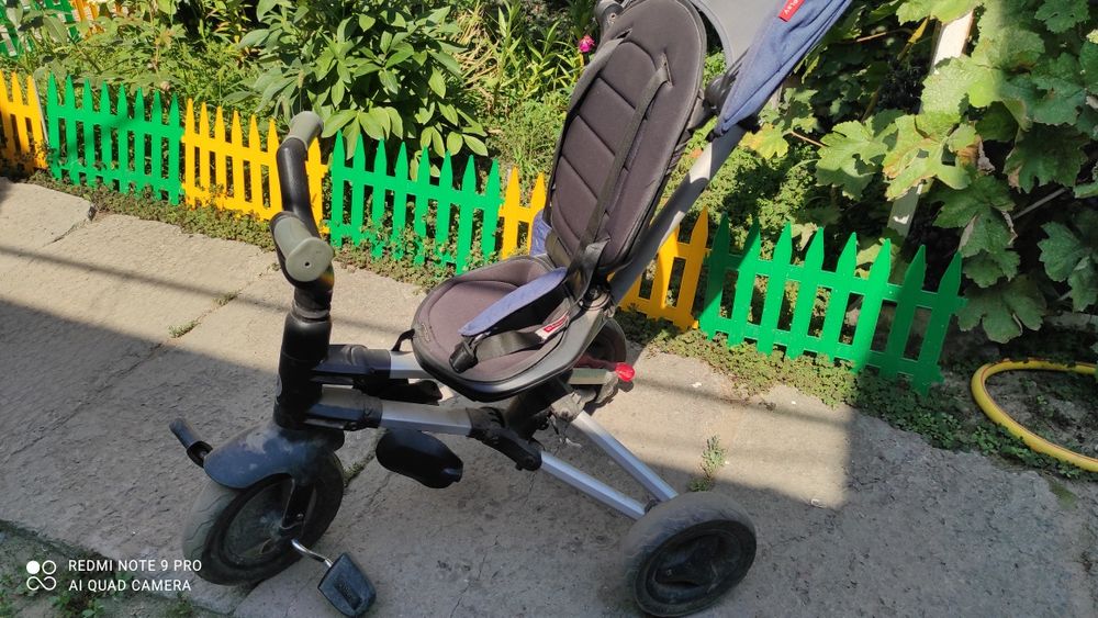 Трёхколёсный велосипед