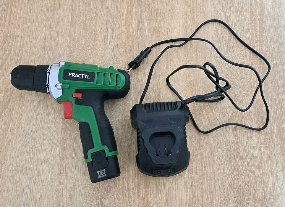 Masina de gaurit si insurubat pe acumulator Practyl