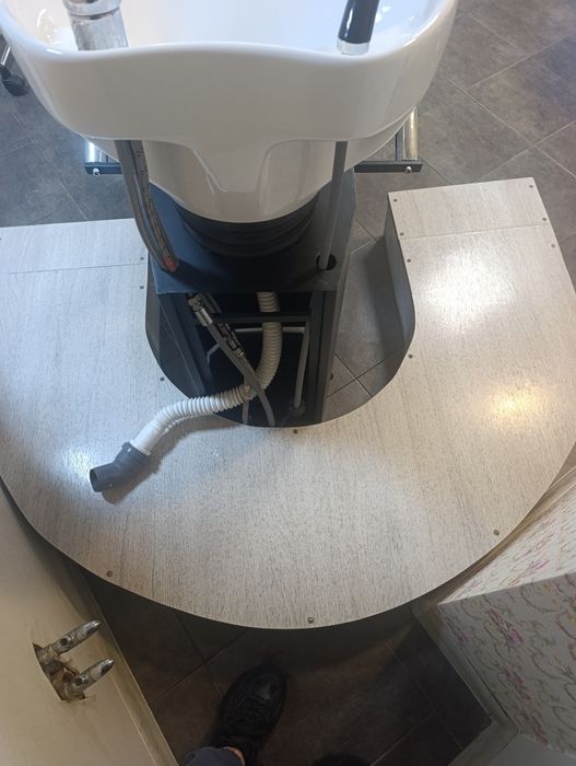 Подиум- дъговиден