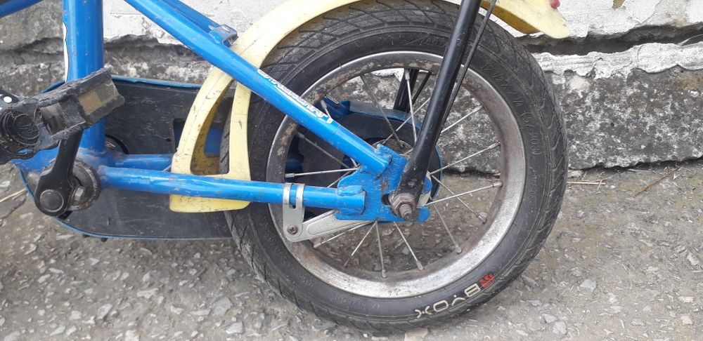 Детско колело  с нормални следи от употреба