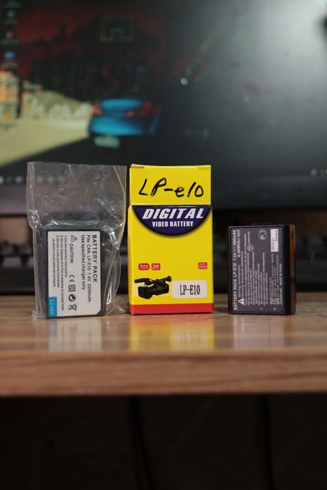 Продам фотоаппарат Canon 1100D