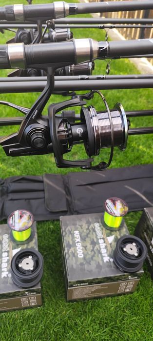 Set Pescuit Crap,3 Lansete Carbon 3,90m,3 Mulinete KFX 9000, Long Cast,Rod Pod+Senzori+Swingere+Fir