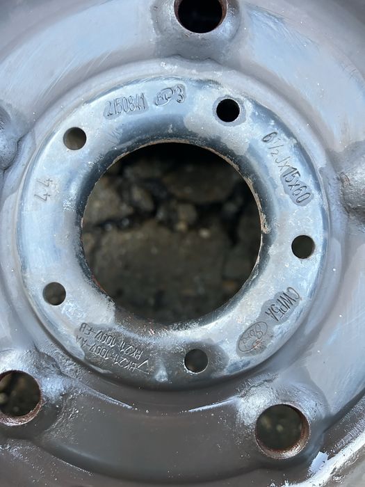 5x160 15 6,5j ET 44 оргинални за fort tranzit със летни гуми