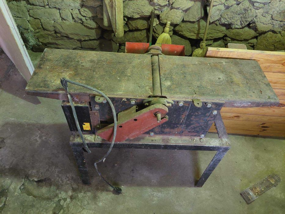 монофазен абрихт (фуговка)