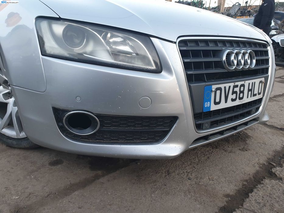 Bara Spoiler Fata Goala Dezechipata Cu Locas Senzor Parcare Audi A5 2008 - 2011 Culoare LX7W [K1443]