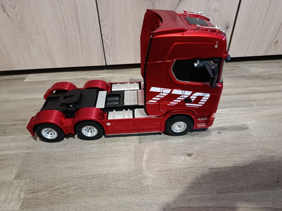RC Scania 770S V8 4WD 1:18