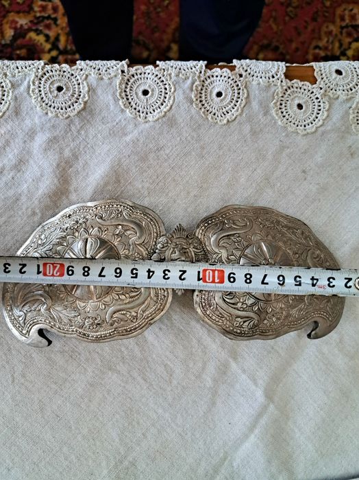 Стари сребърни пафти