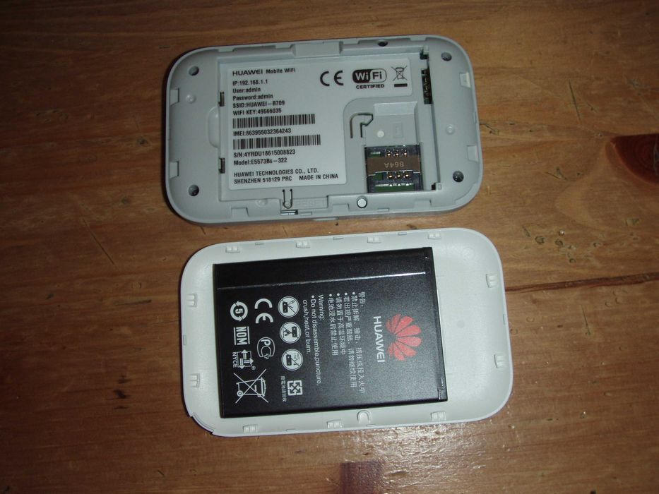 Router portabil cu acumulator 4G LTE Huawei E5573 (B/C) liber de retea
