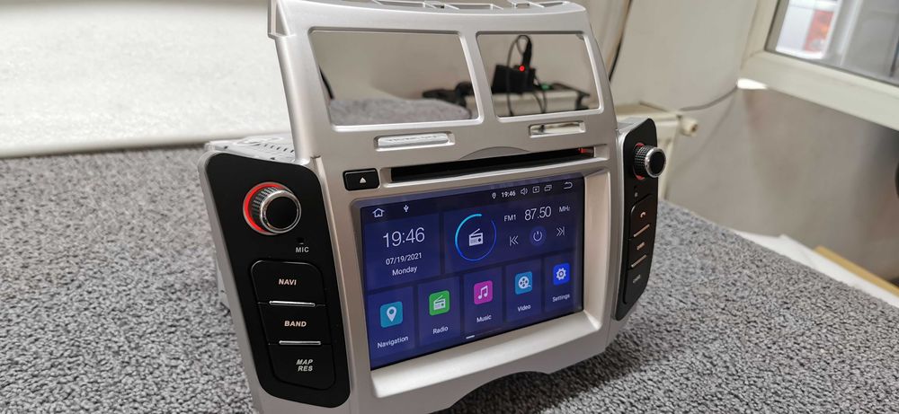 Navigatie Toyota Yaris ANDROID OCTACORE ANDROID 10,0 64/4GB ram