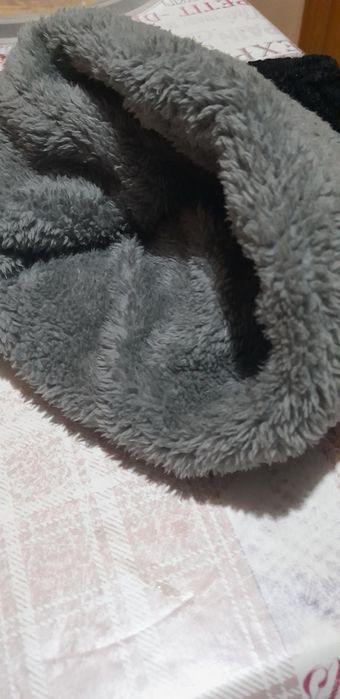 Зимна шапка,ръкавици,шал