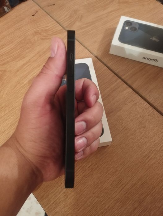 Обмен или продам Айфон 13