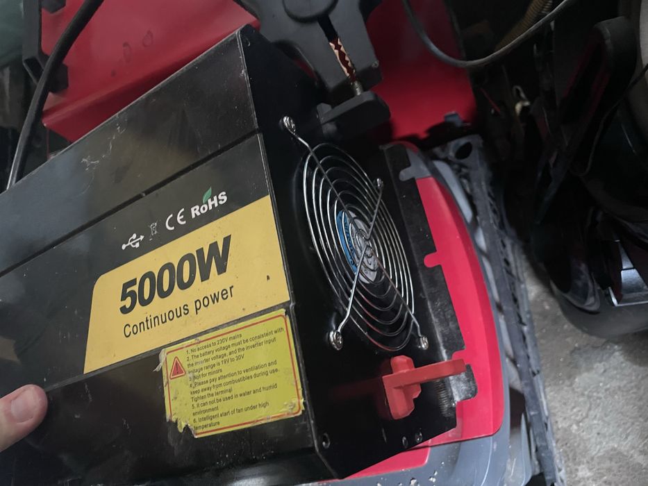 Продавам инвертори