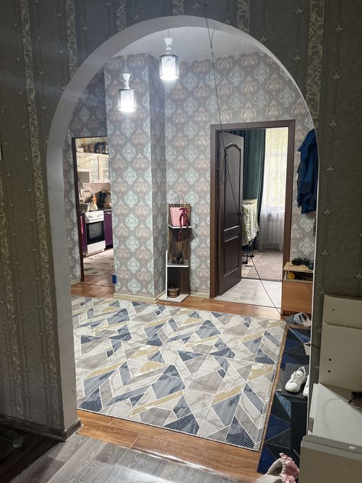 Продам 3х комнатную квартиру сталинка