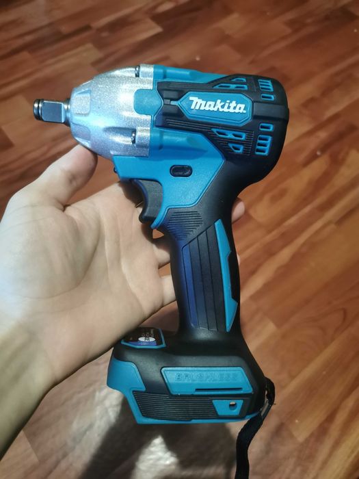 Продам гайковерт Makita новый