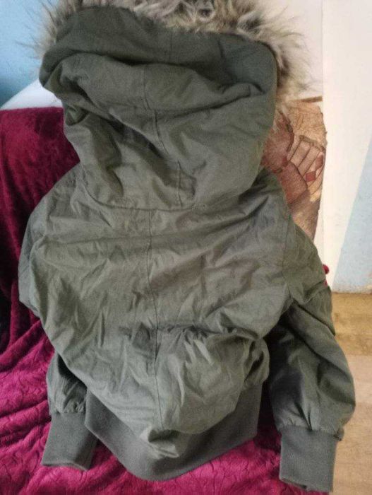 Дамско яке и  плътни горнища -размер С + подарък