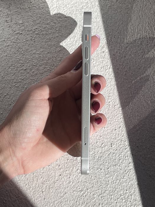 Iphone 12  64 GB