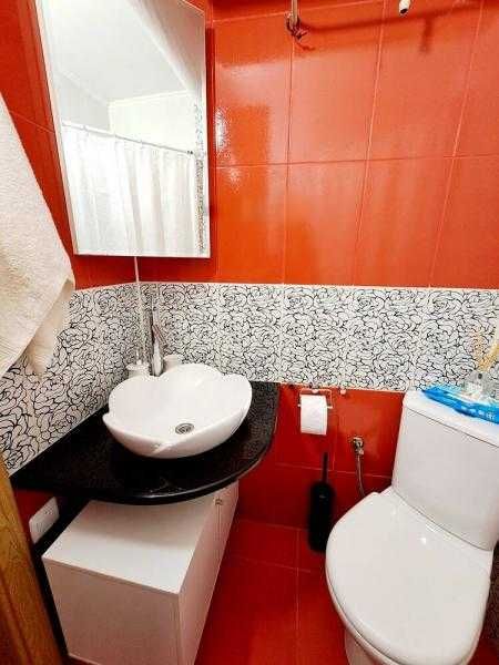 Дава се под наем Двустаен апартамент в Бургас, Лазур - 70 кв.м за 484.5 € - Снимка #3