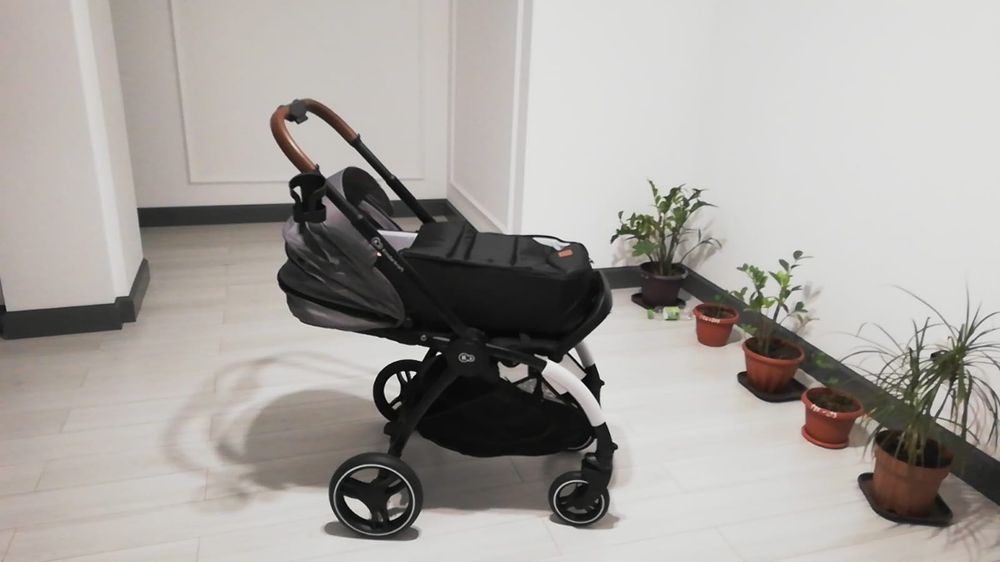 Коляска Kinderkraft