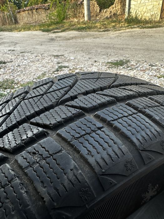 Зимни гуми  Road X 225/55